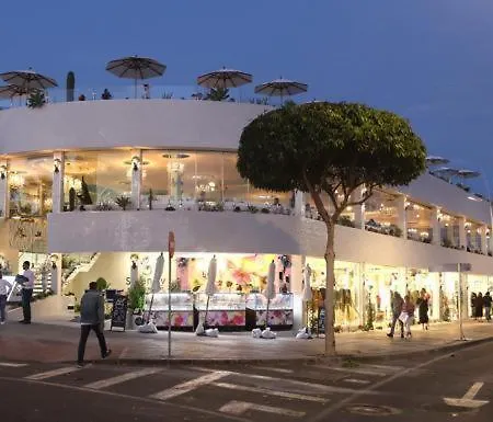 Thaisay Luz Del Mar I